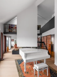 Rénovation d'un appartement à Croix - salon piano - Maison Touro